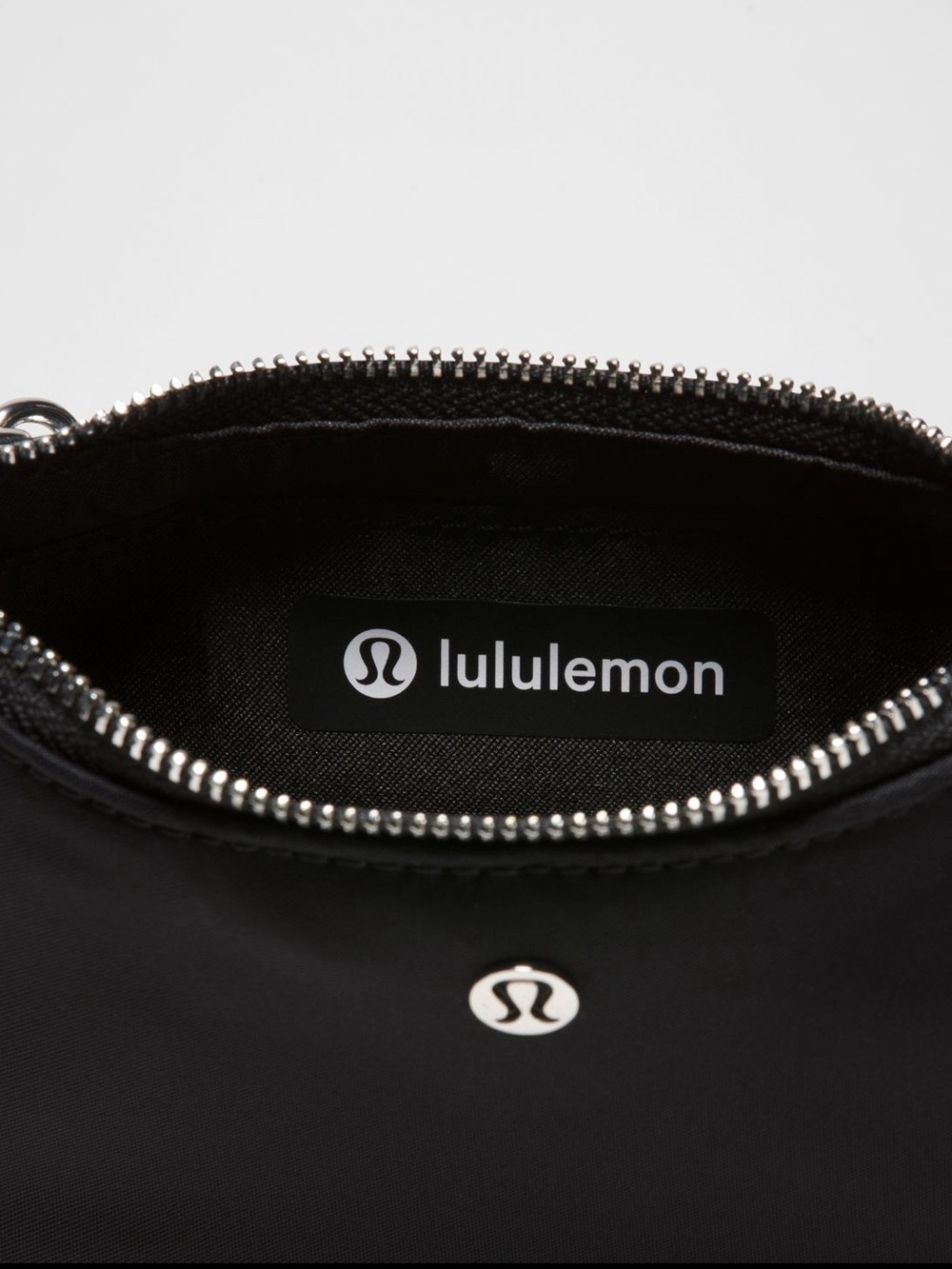 NWT Lululemon Two Tone Canvas Mini Boxy Tote 4.5L - Black BUNDLE - Picture 13 of 14